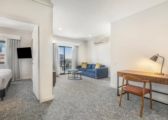 Adina Apartment Hotel Perth Barrack Plaza