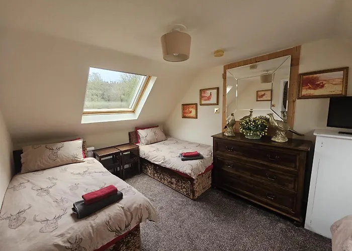 The West Highland Way Hotel And Campground Rooms And Pitches